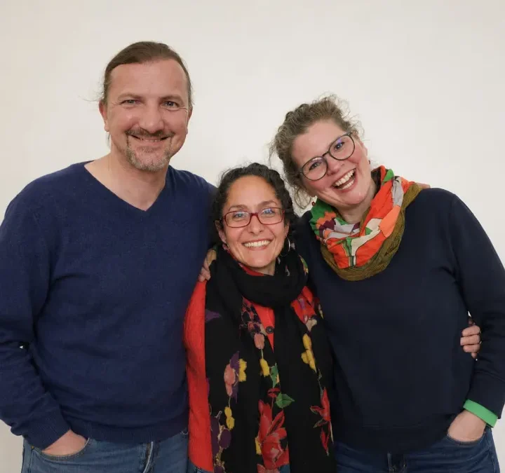 Wer sind wir und wie helfen wir der Familie?